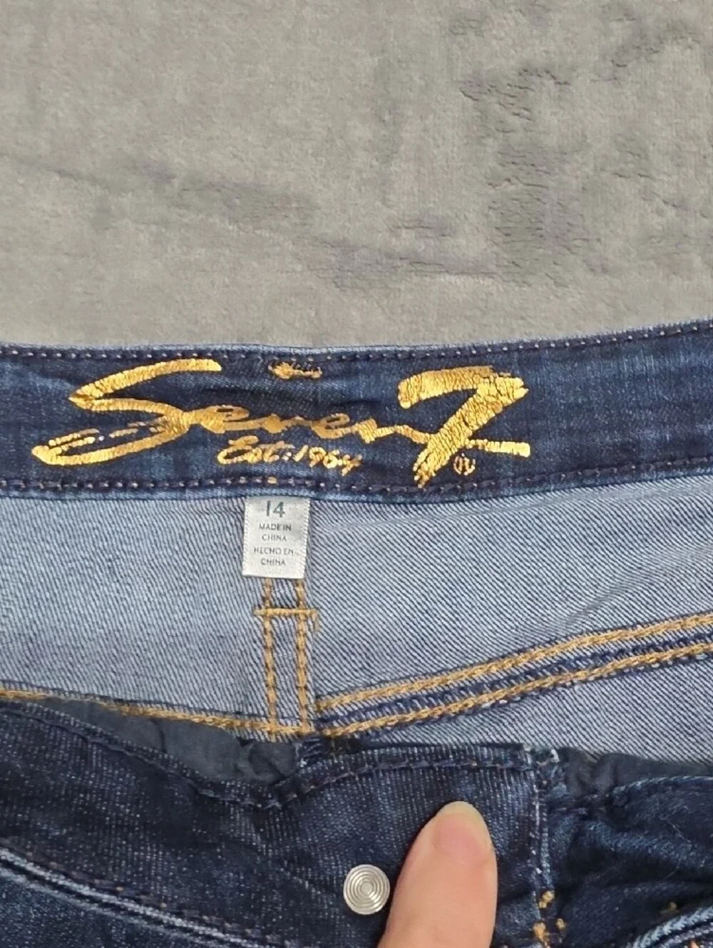 Seven7 Womens 14 Dark Wash Denim Bermuda Shorts Long Length Classic Jeans